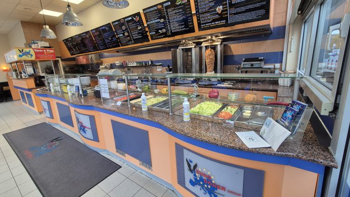 Auswahl an Speisen und Getränken in im Euro Döner Bad Kissingen